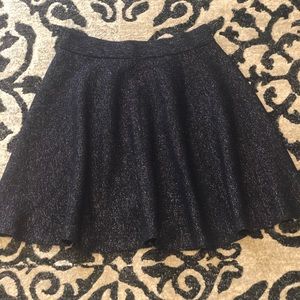 Black Express flowy skirt